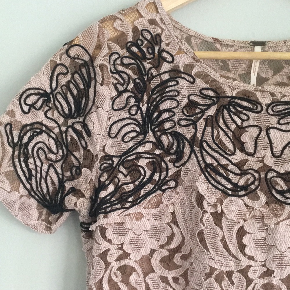 Free People Medium - Picture 2 of 7